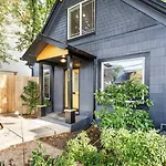 The Auric Door Inn On N Mississippi